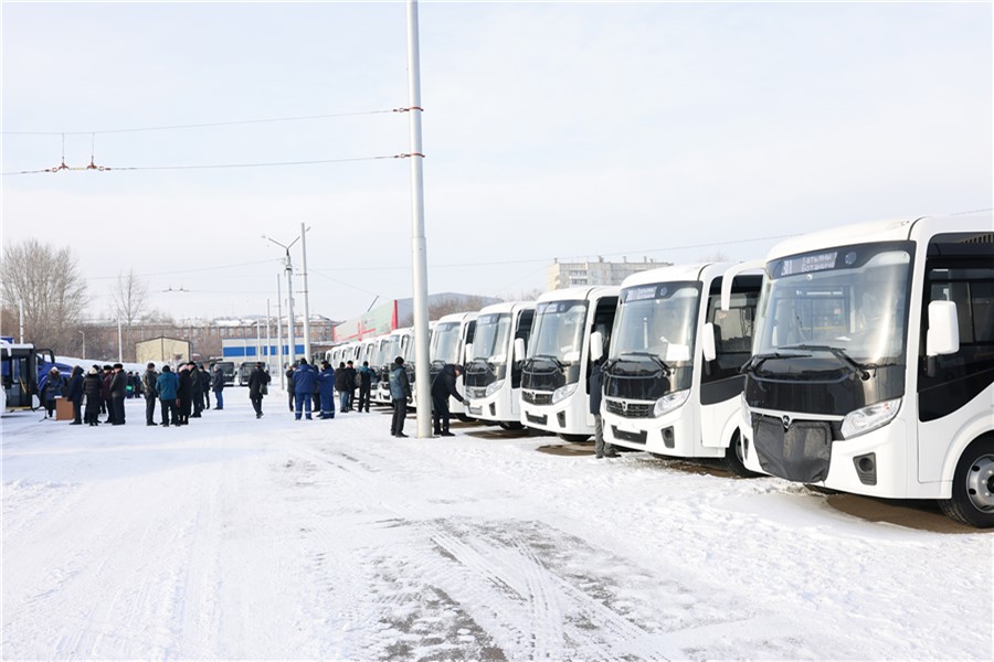 Красноярский край получил 93 новых автобуса